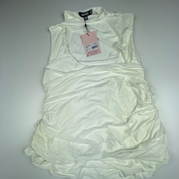 HIGH NECK CUT OUT SLINKY MIDAXI
DRESS
Cream - Picture 5 of 5